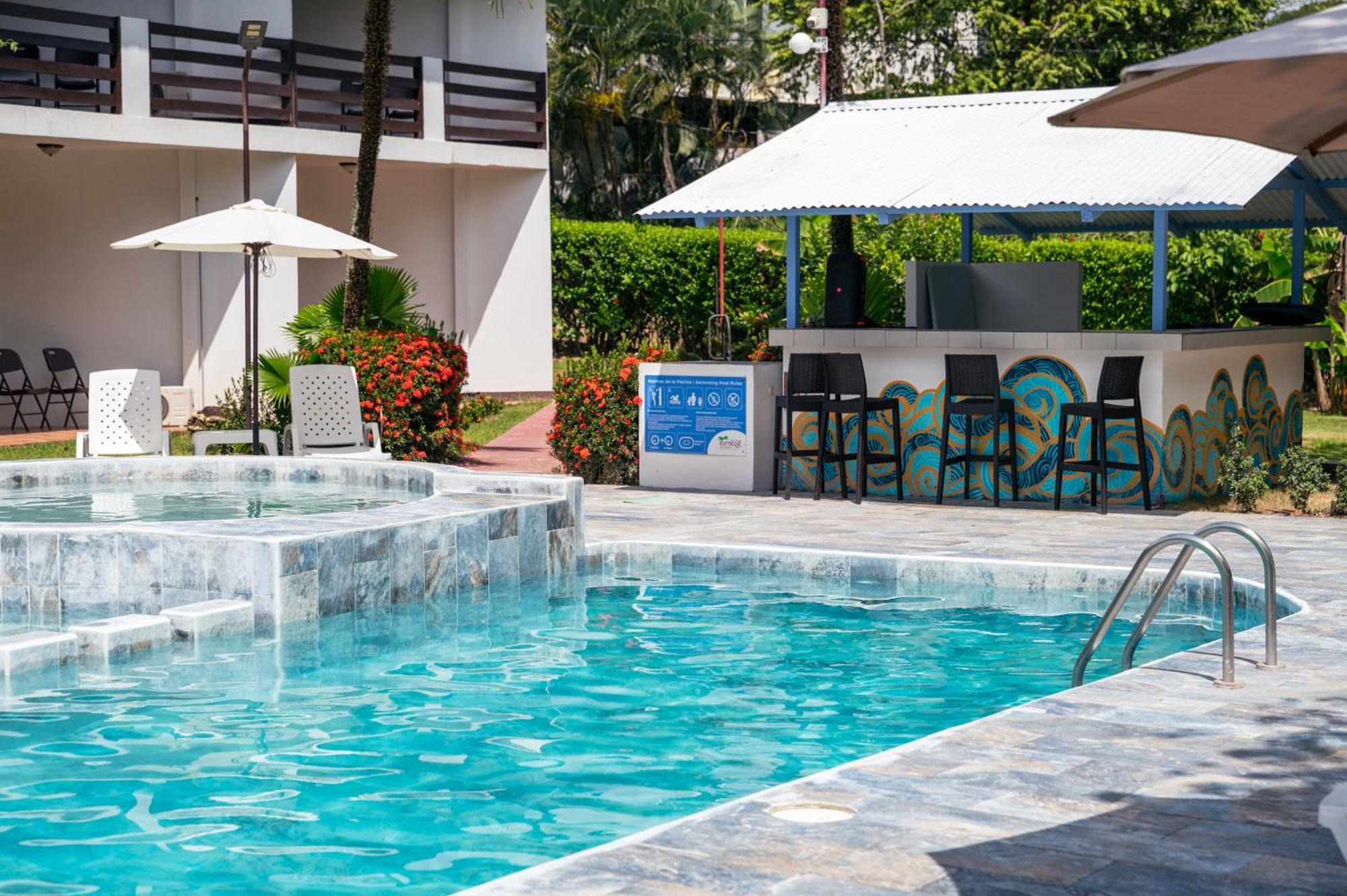 Hotel Terraza Del Pacifico Хако Екстер'єр фото